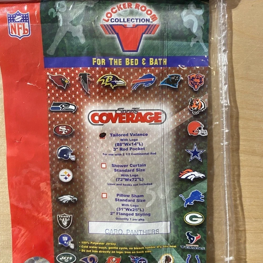 Locker Room Collection Tailored Valance Carolina Panthers (OG)